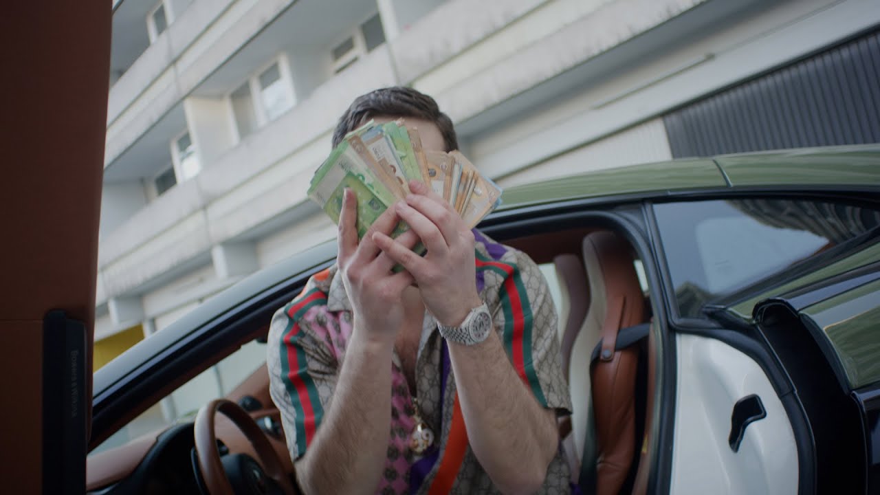 Filmstill: NIZI19 — MAKA KNACKER