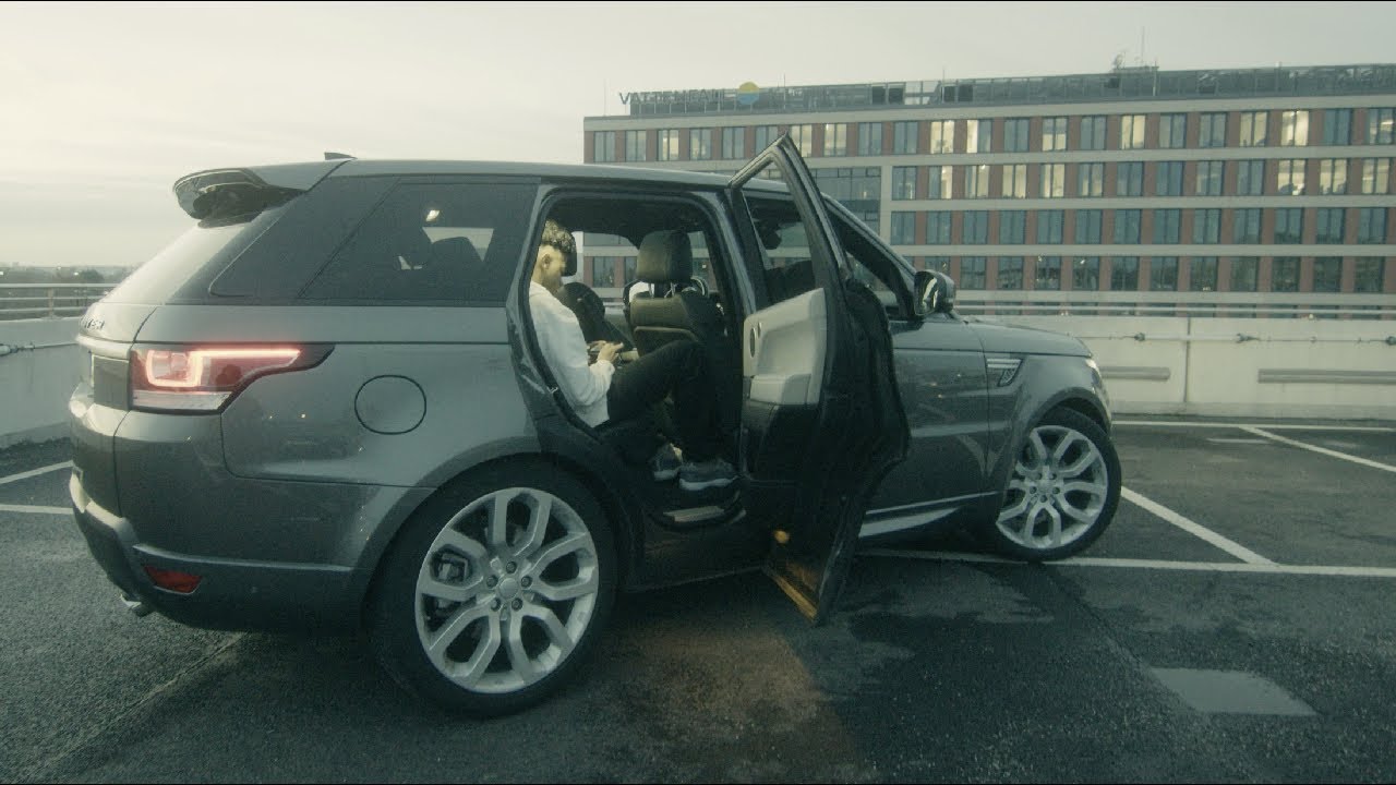 Filmstill: LERIZZLE — NFT